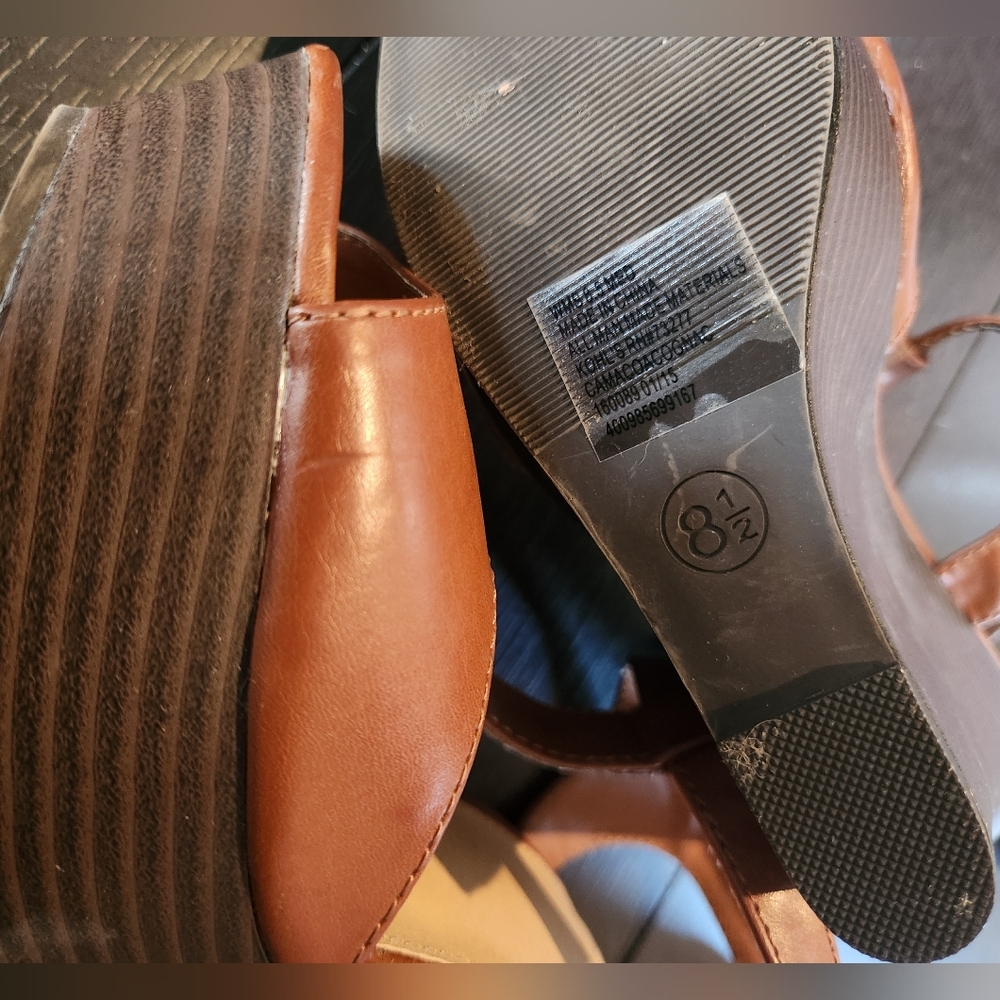 Candie's Wedge Shoe Great Conditon - Picture 4 of 8